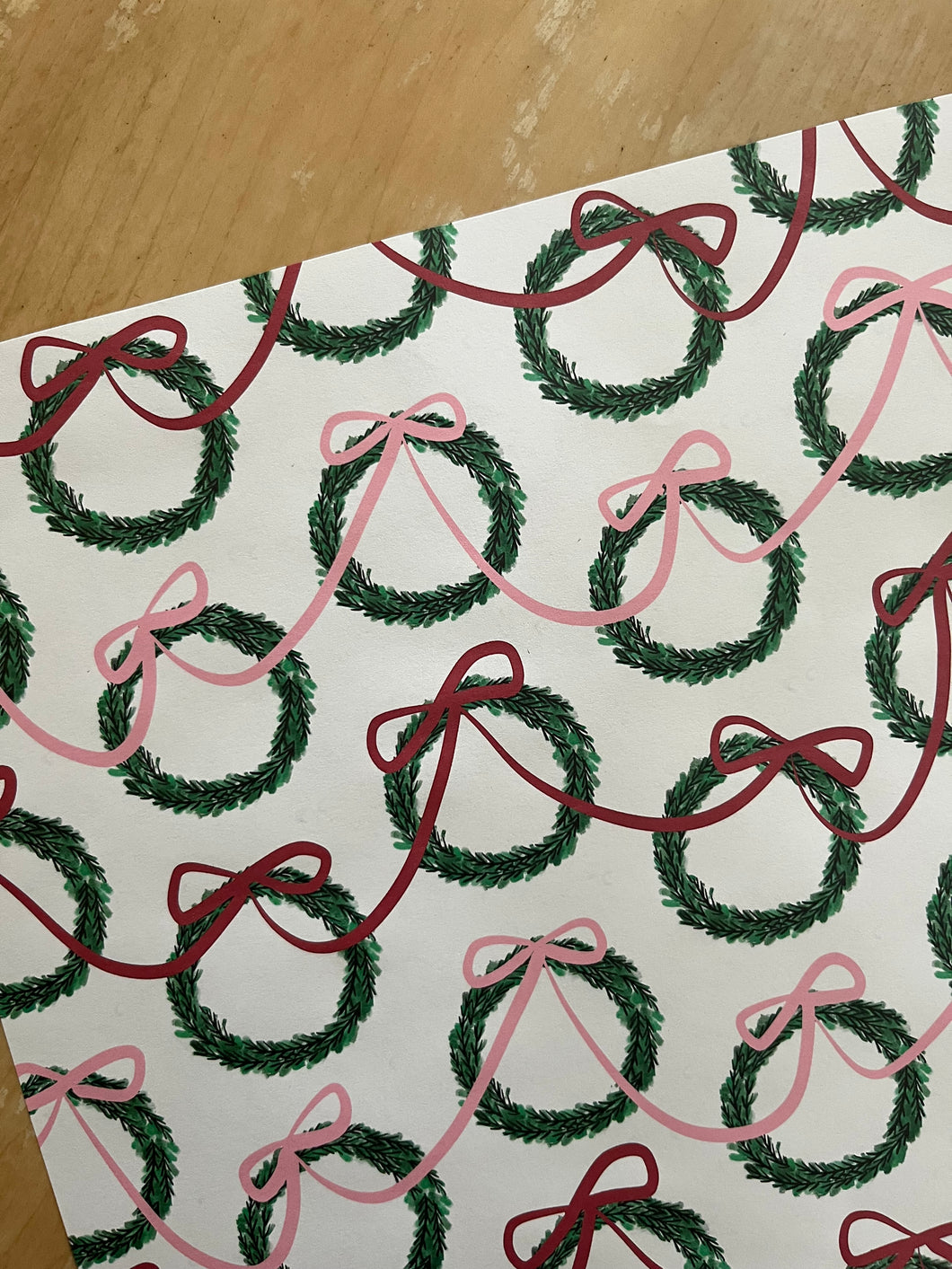 Happy Wreaths Gift Wrap Sheets
